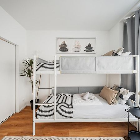 Central Apartment Lofts Wina Bagian luar foto