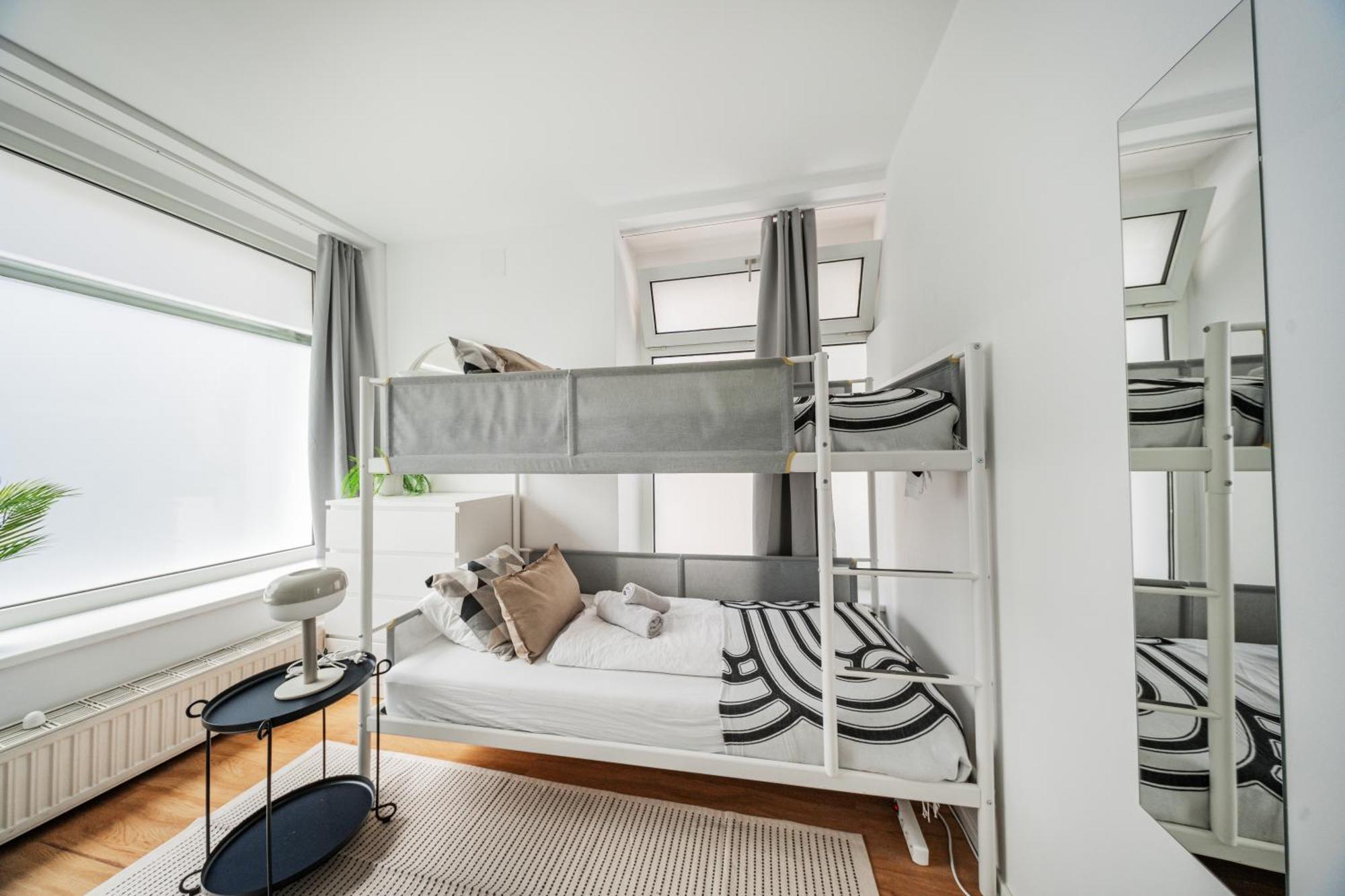 Central Apartment Lofts Wina Bagian luar foto