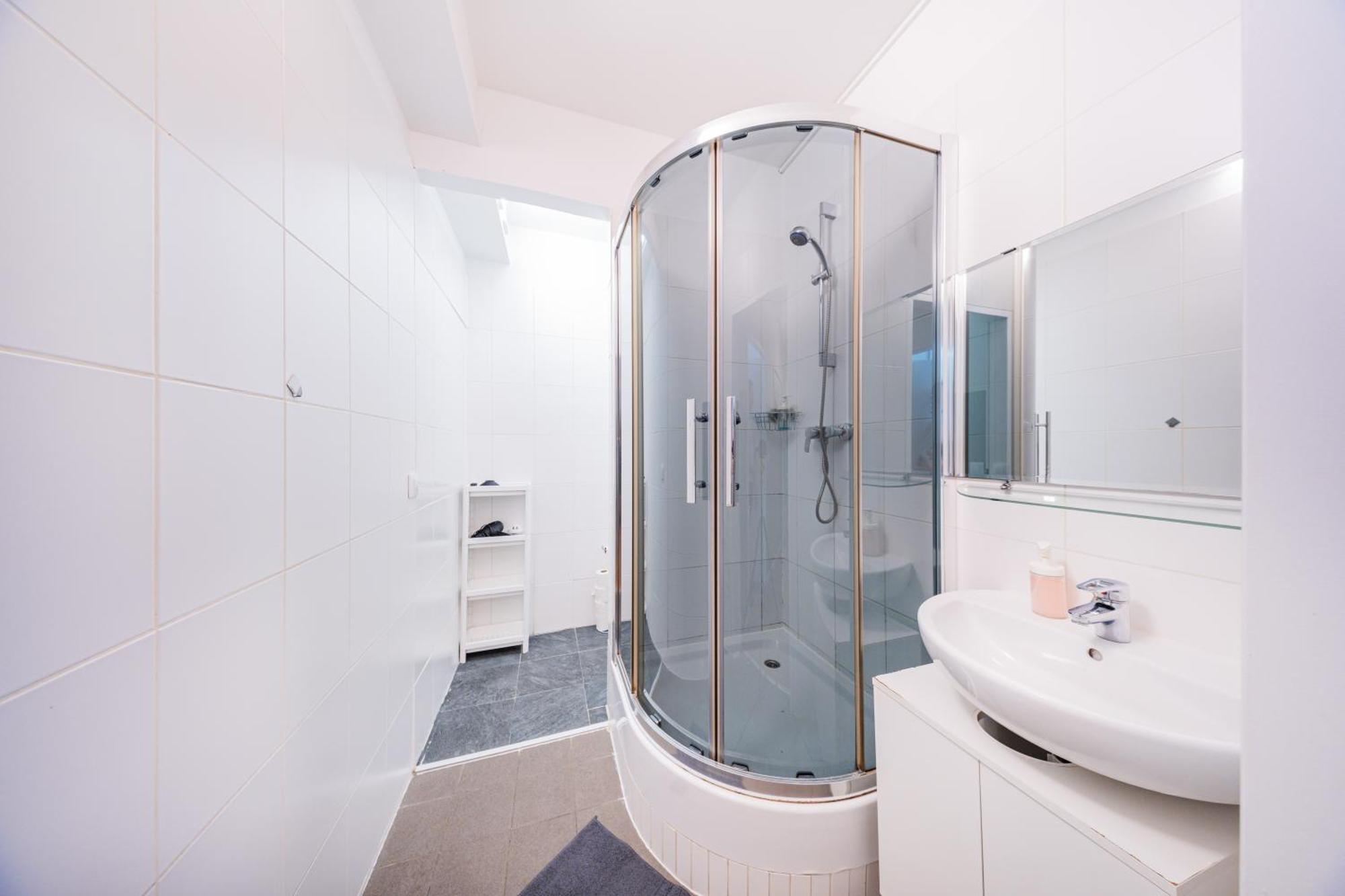 Central Apartment Lofts Wina Bagian luar foto