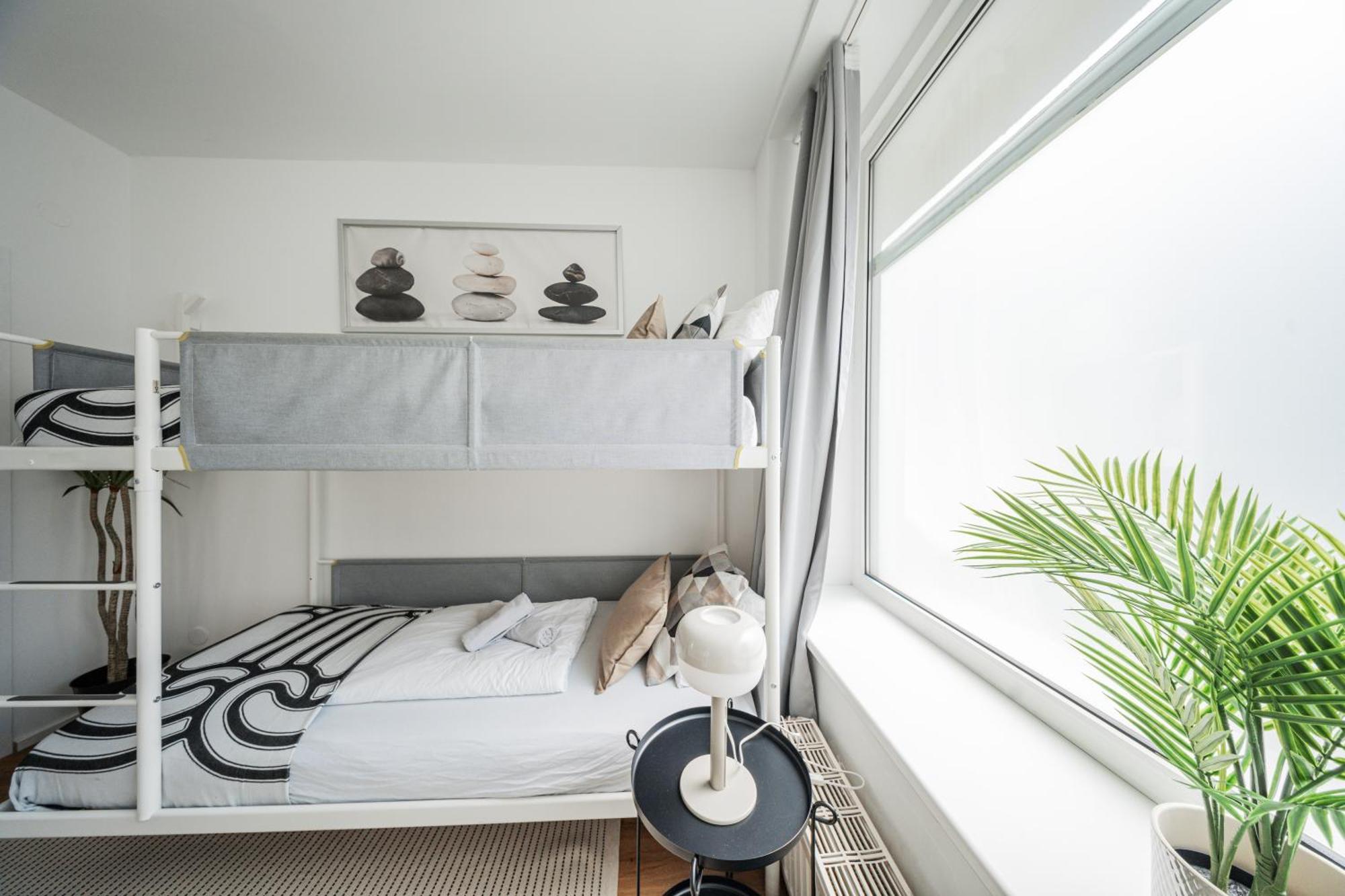 Central Apartment Lofts Wina Bagian luar foto